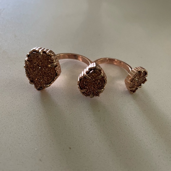 Kendra Scott Ring Naomi Ring Rose Gold - Picture 4 of 4